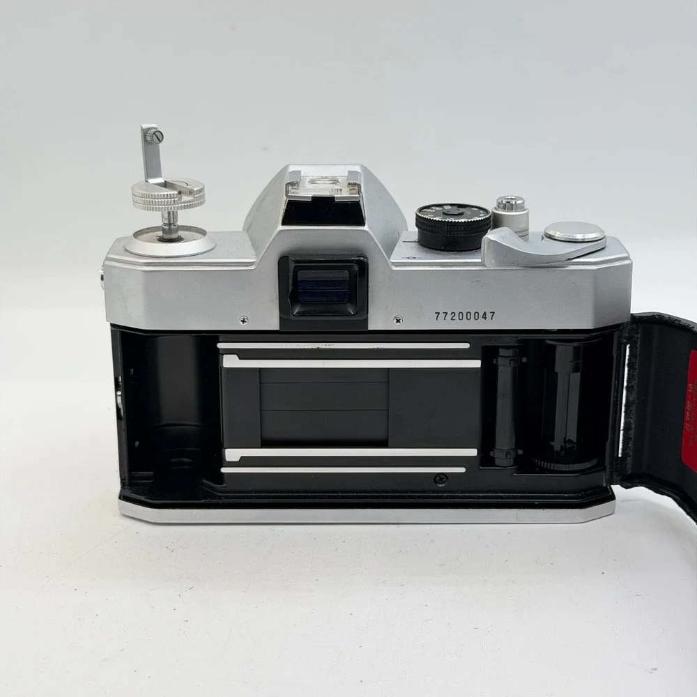 Cosina 4000S 35mm SLR Film Camera with Cosinon Auto 35mm f2.8 Lens Made in Japan